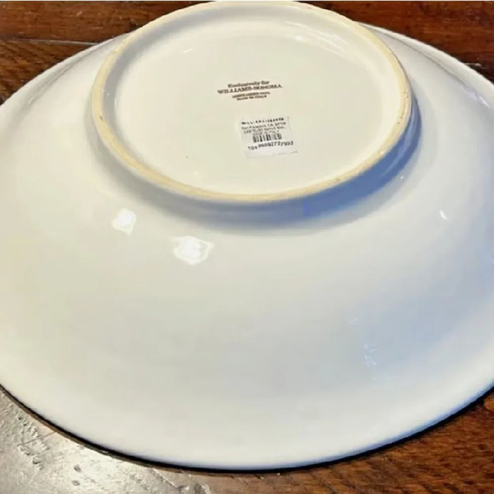 NEW Williams-Sonoma Castellano 13